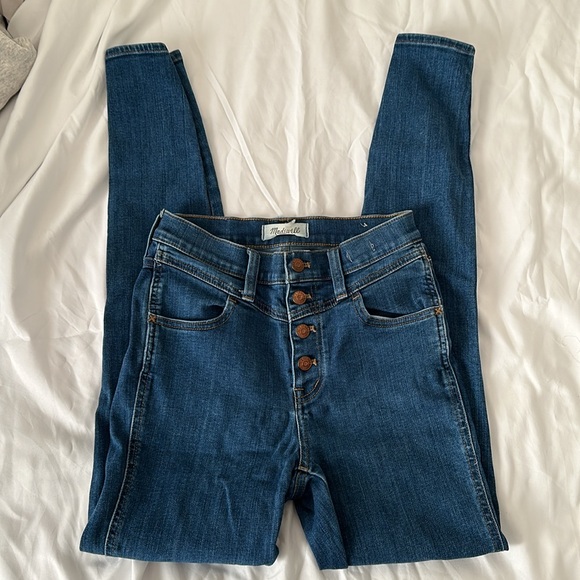 Madewell 10" High-Rise Roadtripper Jeans in Eversall Wash: Button-Front Size 26T - Picture 5 of 8